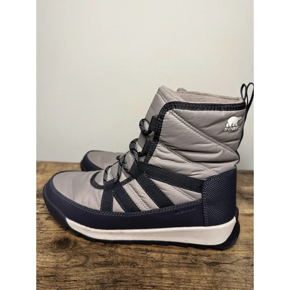 Sorel Whitney II Short Waterproof Insulated Boot Gray Youth Size 5